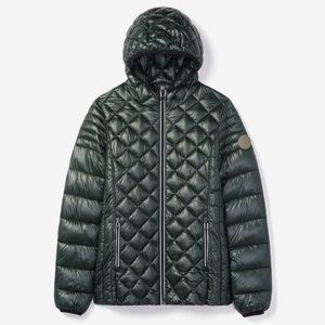 NWT Noize Samira Short-Length Lightweight